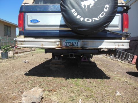 1984 Ford Bronco - getting ready for the lift parts. no rear end!
