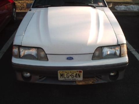 1989 Ford Mustang photo