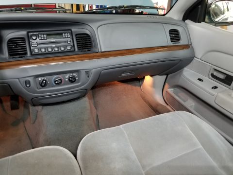 2004 Ford Crown Victoria - The radio still works (mostly), but it's getting replaced with a [url=https://www.amazon.com/dp/B01N0YTO87/]Kenwood DDX774BH Bluetooth touc…