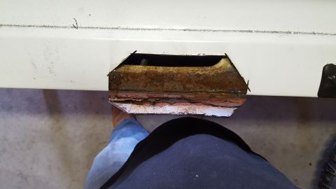 1995 Ford Bronco - This one had one little spot in the middle of the tailgate that was rusty. Lucky for me, the truck this was removed from had some sort of l…