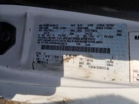 1983 Ford Bronco - My disc axle donor. The axle tag is: V750R 3 55 88 5K17