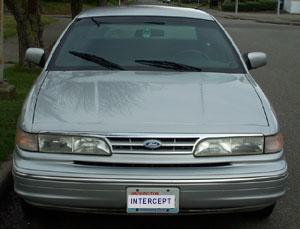 1996 Ford Crown Victoria - Front - Small
