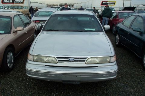 1996 Ford Crown Victoria - Auction 1
