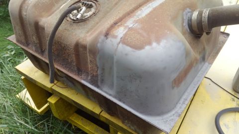1996 Ford Bronco - While the fuel tank was out I decided to sandblast it so I could paint it while it was out.