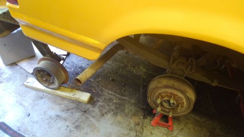 1996 Ford Bronco - The Hy rail gear act like a built in jack stands. Still put one under the axles to be safe.