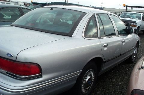 1996 Ford Crown Victoria - Auction 7