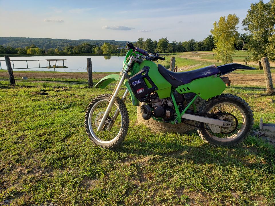 1991 Kawasaki KDX200-E2