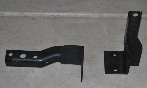 2002 Ford Ranger - mounting brackets