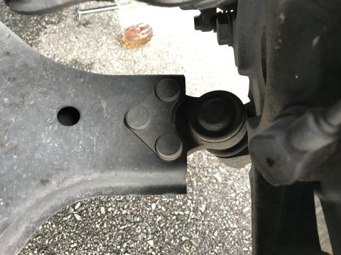 2002 Nissan Quest “Elgrand APE50”
