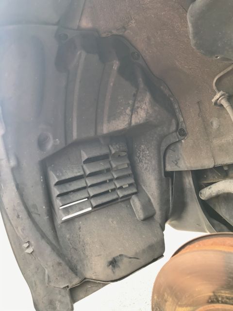 2002 Nissan Quest “Elgrand APE50”