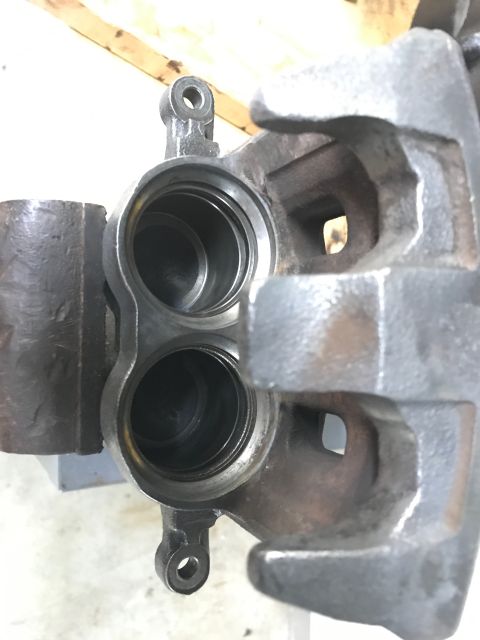 2002 Nissan Quest “Elgrand APE50”