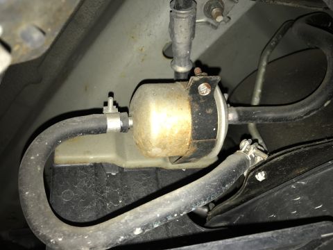 2002 Nissan Quest “Elgrand APE50”