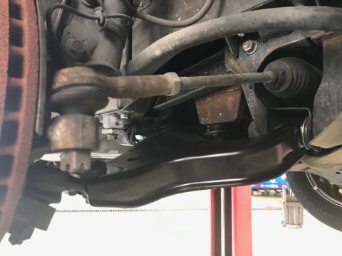 2002 Nissan Quest “Elgrand APE50”