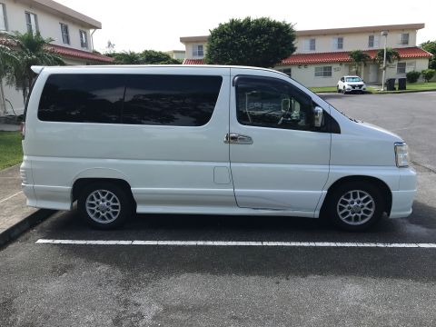 2002 Nissan Quest “Elgrand APE50”