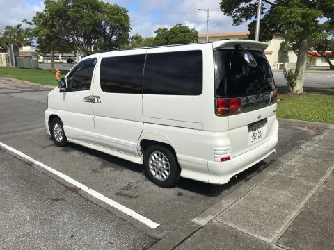 2002 Nissan Quest “Elgrand APE50”