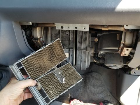 2001 Nissan Xterra - The cabin filters appear to be factory - even beating them on the concrete, NOTHING came out of them.