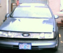 1986 Ford Taurus photo
