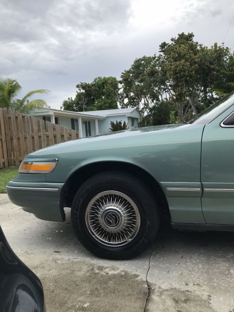 1997 Mercury Grand Marquis photo
