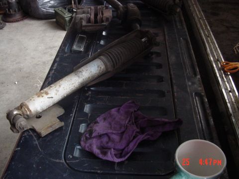 1987 Ford Bronco - heres the other one, did i mention freebie?