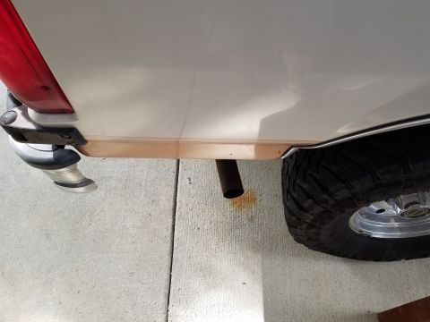 1995 Ford Bronco - The tailpipe seems to have been backed into a solid object, but it's not kinked or cracked. [url=https://www.supermotors.net/vehicles/regis…