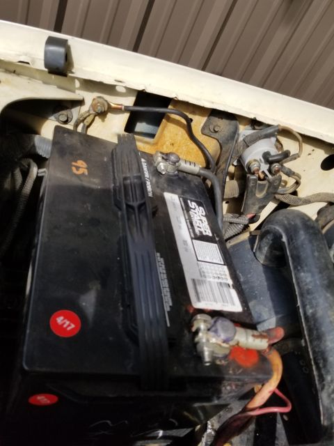 1995 Ford Bronco - New battery terminals including a slightly-longer body ground wire. [url=https://www.supermotors.net/vehicles/registry/media/1142336] https…