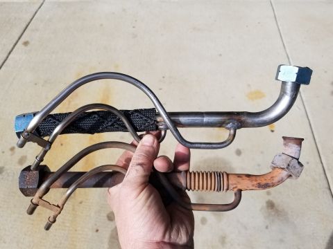 1995 Ford Bronco - When the new EGR pipe arrived, it was easy to change since I had anti-seized the old one. Only the little strap between the sensor tubes is…