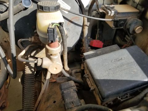 1995 Ford Bronco - The PO neglected to get the cruise recall done - not even the early jumper harness version. I'll leave that for the dealership so it can be…
