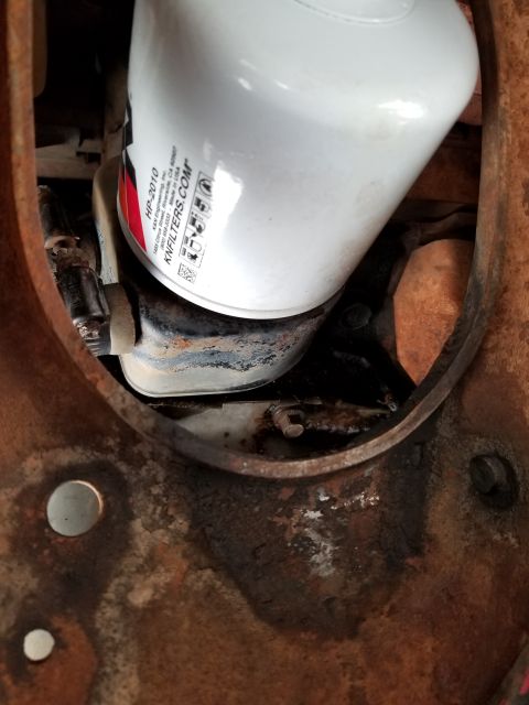 1995 Ford Bronco - K&N oil filter HP-2010 on factory oil cooler