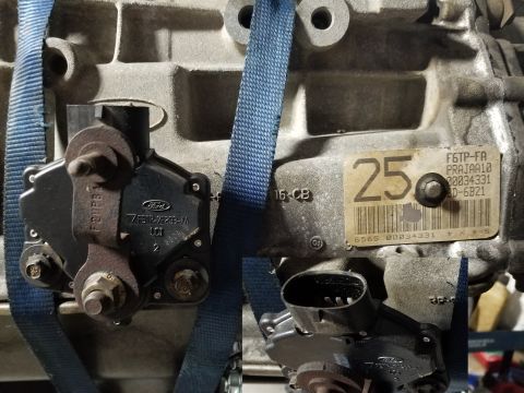 1995 Ford Bronco - OE E4OD transmission IF THE IMAGE IS TOO SMALL, click it. 25 F6TP-FA PRAJAA10 00034331 BD-6B21 6565-00034331 S-4X4 MLPS (note connector sha…