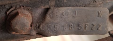 1995 Ford Bronco - OE '95 Bronco 8.8" rear axle S837J X 3L55 88 5F22 ('95 May 22)