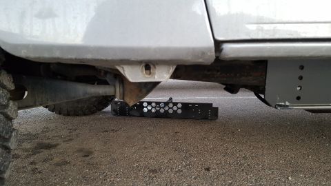 1995 Ford Bronco - I decided to make the rock sliders to go along with the step. In order to mount it to the front of the truck, I've decided to use the fende…