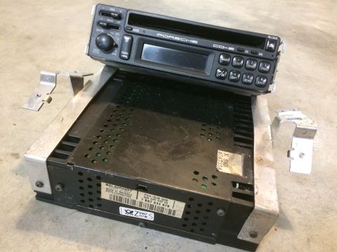 2001 Isuzu Vehicross photo