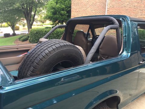 1996 Ford Bronco photo