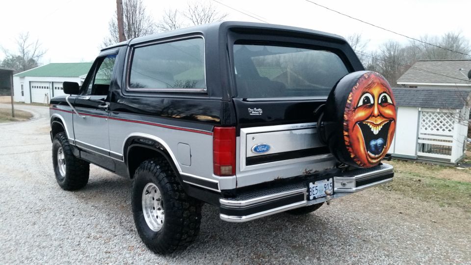 1986 Ford Bronco “XLT”