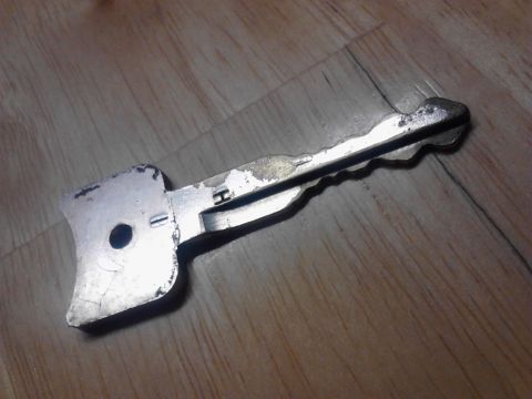 1995 Ford Bronco - This is a car key, not a 1995 Ford Bronco.