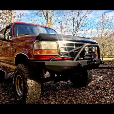 1995 Ford Bronco - New bumpers on