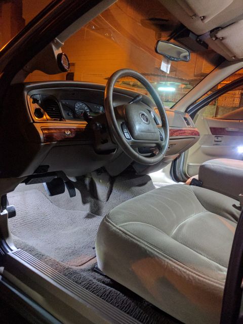 2001 Mercury Grand Marquis photo