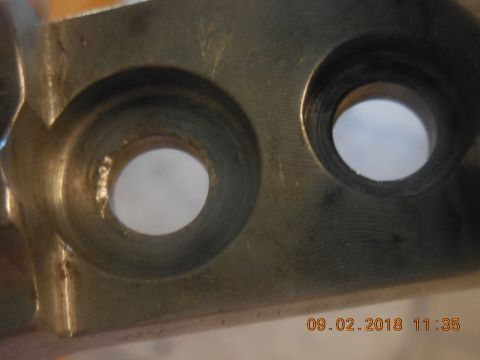 1979 Ford Bronco - OK I found 3 problems first the rocker stand bolt has a shoulder. The shoulder was binding in the hole so the rocker stand was not tight. I…