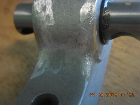 1979 Ford Bronco - I had to grind away some materiel on several rocker arms