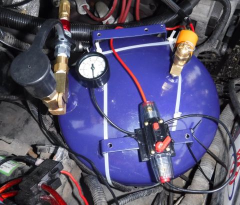 1992 Ford Bronco - Tank re-plumbed with better fittings and improved layout.