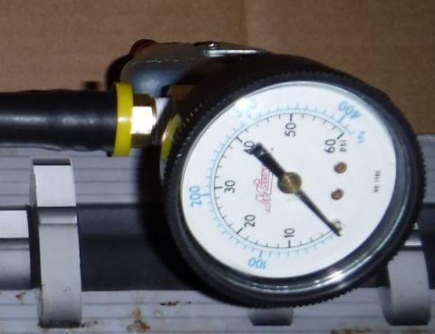1992 Ford Bronco - Custom tire inflator's pressure gauge view.