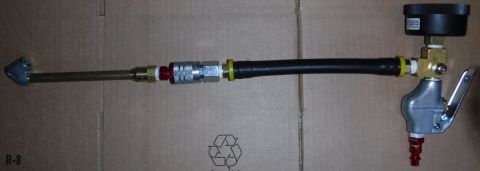 1992 Ford Bronco - Tire inflator, complete with bleeder valve.