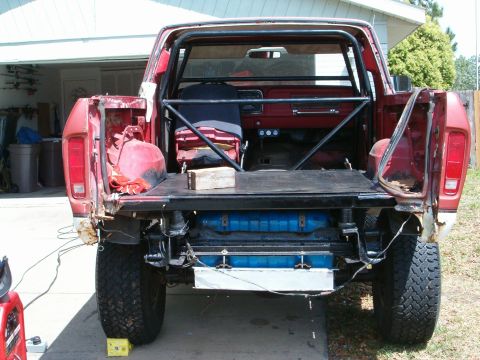 1979 Ford Bronco - Got the floor in it. Also did the drivers side brace on thursday but just remembered now (saturday).
