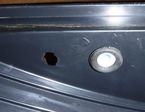 1992 Ford Bronco - Inside view of the air box add-on, using a grommet for a very snug fit.