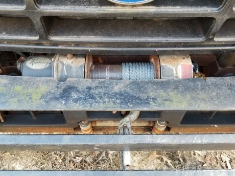 1983 Ford Bronco - The way I set up the anchor line left me exactly what I need on the winch for the maximum pulling force: just a few wraps on the drum, to k…