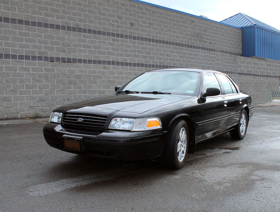 2005 Ford Crown Victoria “LX Sport”