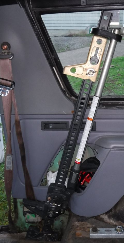 1992 Ford Bronco - Decided on a mounting location for the Hi-Lift jack, just need to fabricate a bracket to hold it a safe distance from the glass. The base w…