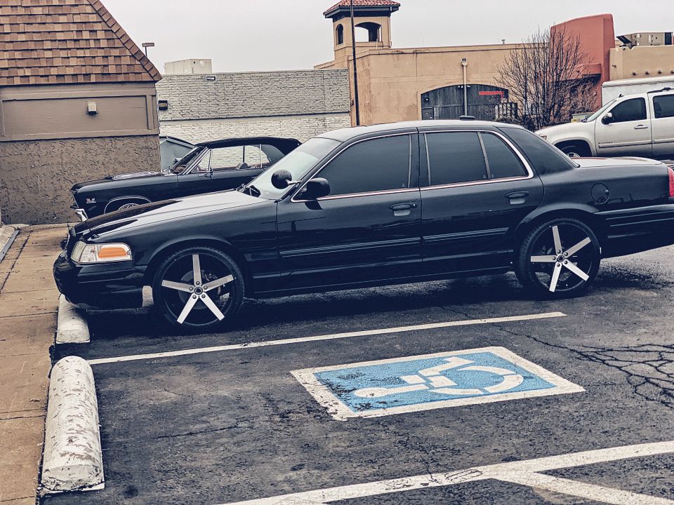 2010 Ford Crown Victoria “P71”