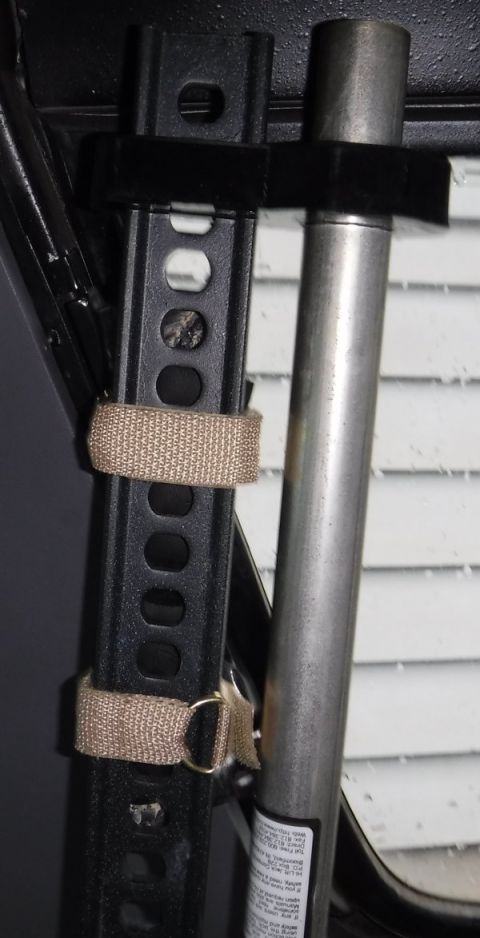 1992 Ford Bronco - v2 bracket mounted.