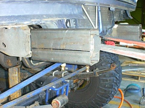 1995 Ford Bronco - I decided to redo my SAS to withstand the added stresses that will be caused with my new m12000 winch. The "crumple zone" will no longer be…